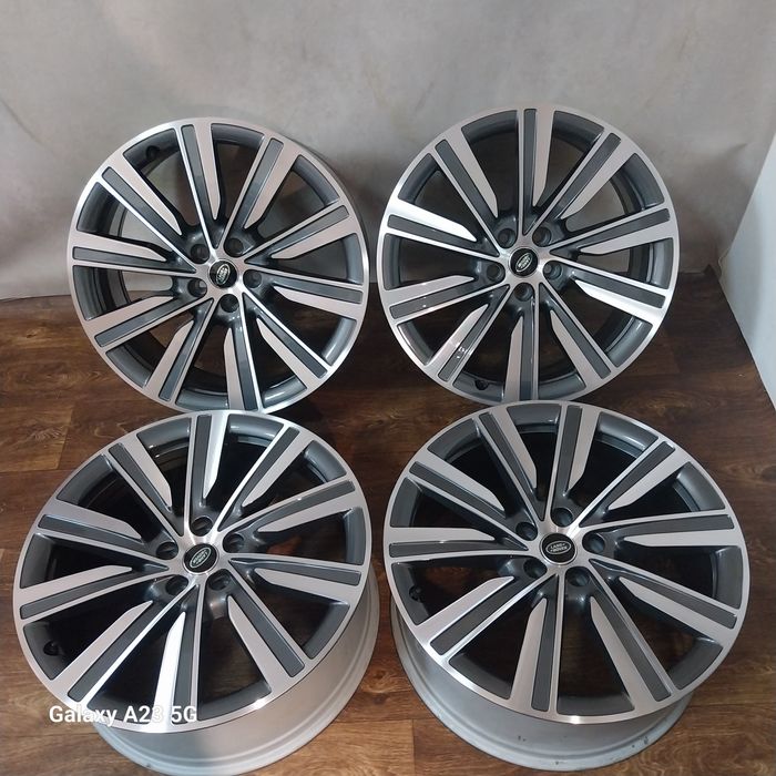 Jante Range Rover Vogue L460 pe 22