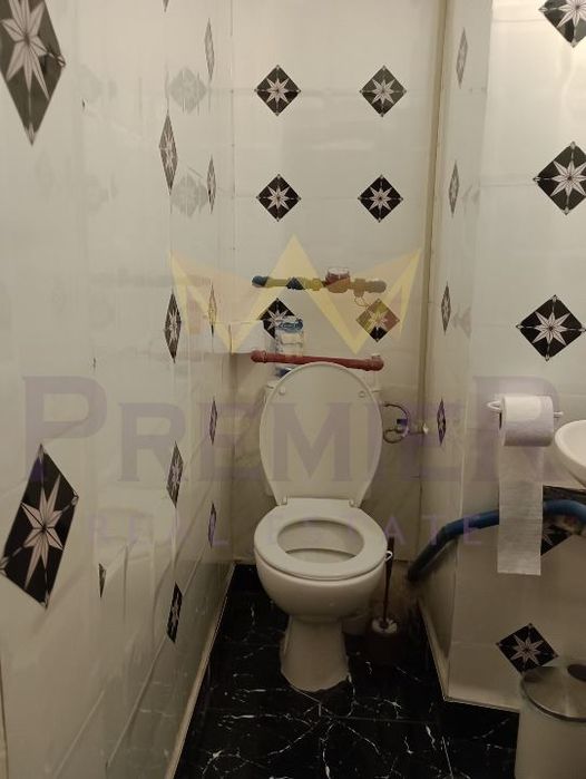 Продава се Четиристаен апартамент в Варна, Възраждане 4 - 105 кв.м за 1896 €/кв.м - Снимка #9