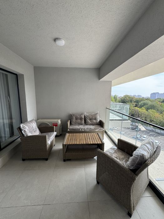 Inchiriez apartament 2 camere - complex Sun Royal View