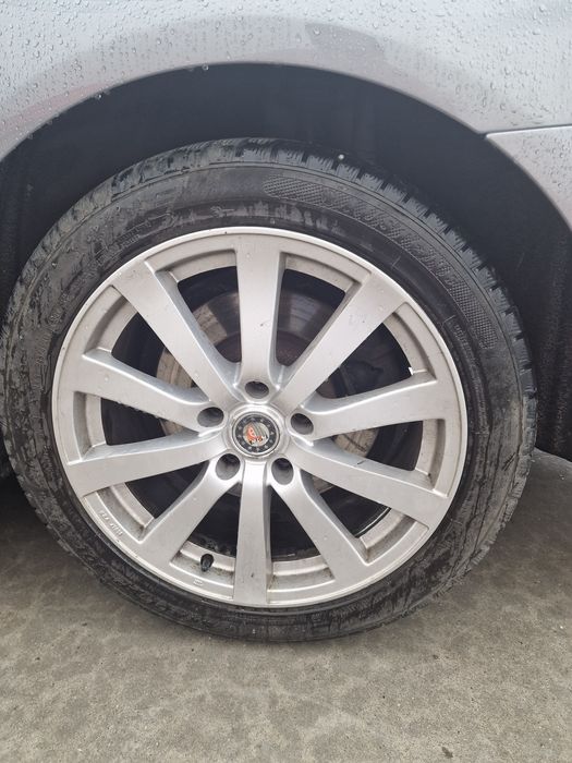 Jante bmw f10 r18 cu anvelope iarna pret 2000 lei