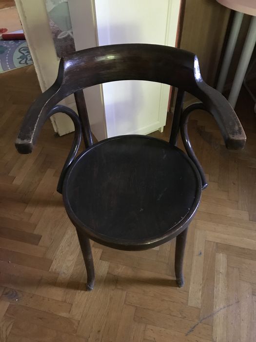 Scaune lemn / 5 buc / vechi / vintage / design deosebit