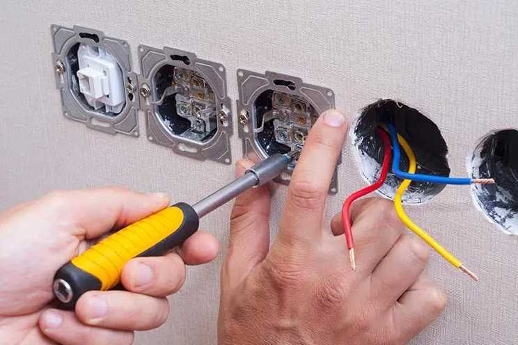 Electrician Sibiu - instalatii electrice / interventii la domiciliu.