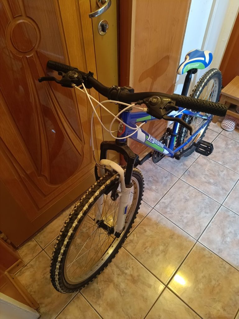 Bicicleta MTB CROSS, ca nouă 24 inchi Hervis