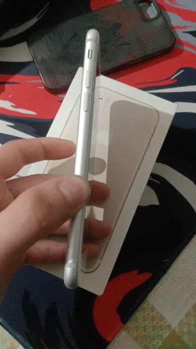 Айфон7 не ловит сеть а так все хорошо