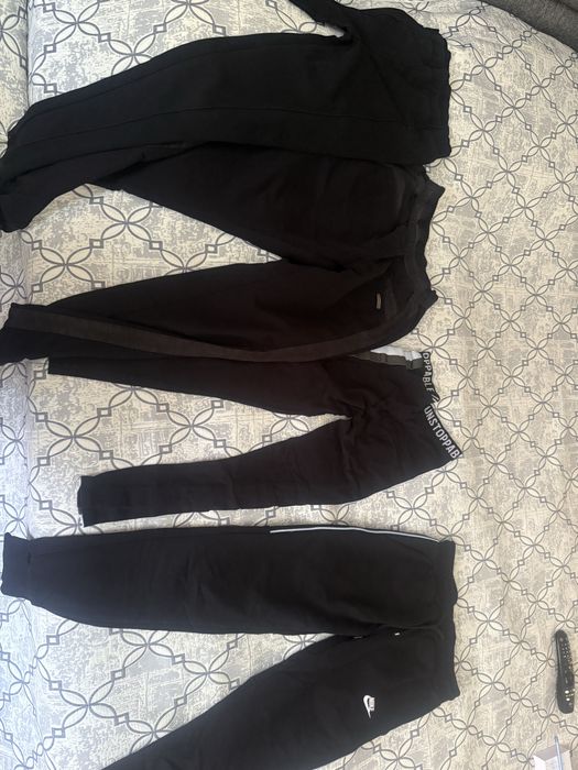 над 20 бр.-Дънки, суитшури и клинове за момиче