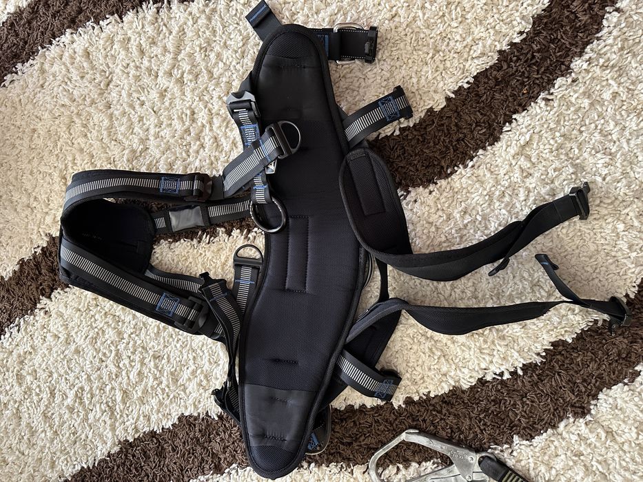 Harnes , ham alpinism nou nout