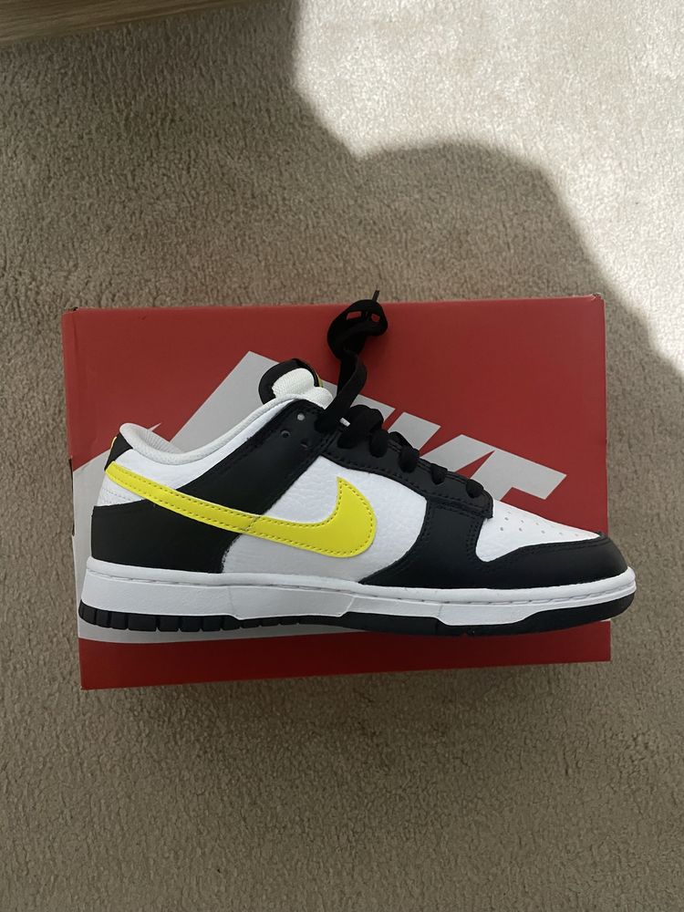 Nike dunk panda