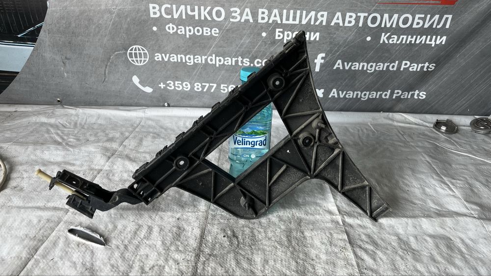 Ляв и десен водач задна броня Audi A4 B8