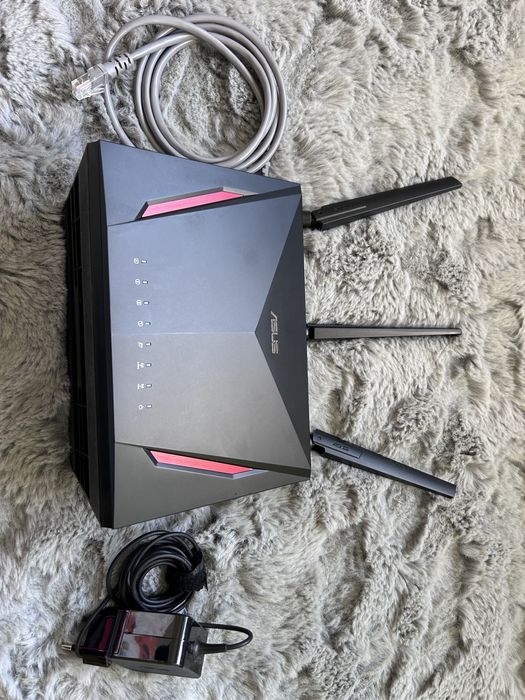Router ASUS RT-AC86U AC2900 Dual-Band Gigabit – stare foarte bună