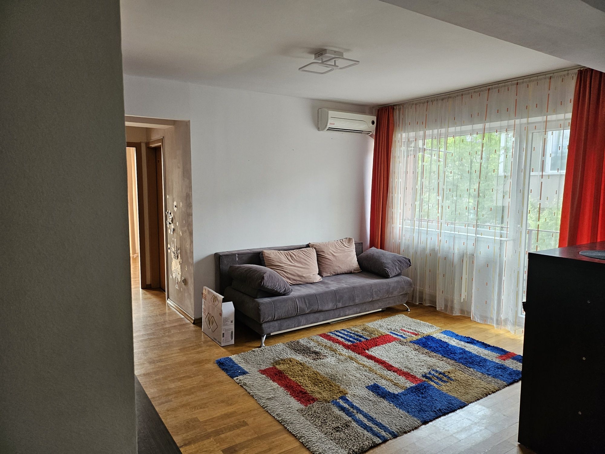 Închiriere apartament 2 camere