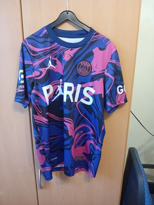 Bluză cu pantofi mbappé