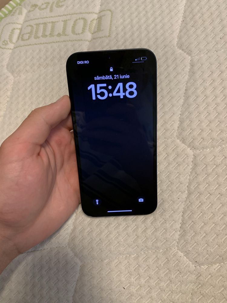 Iphone 13 dark blue