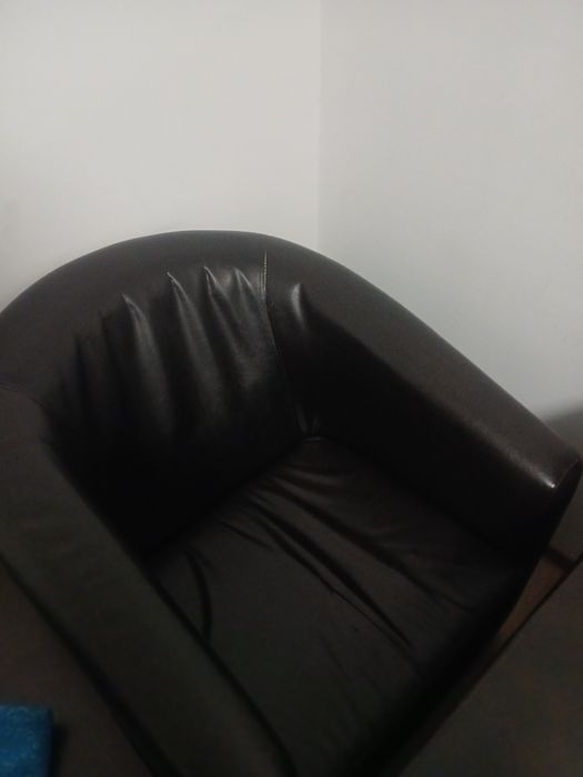 Vând fotolii 2 bucati