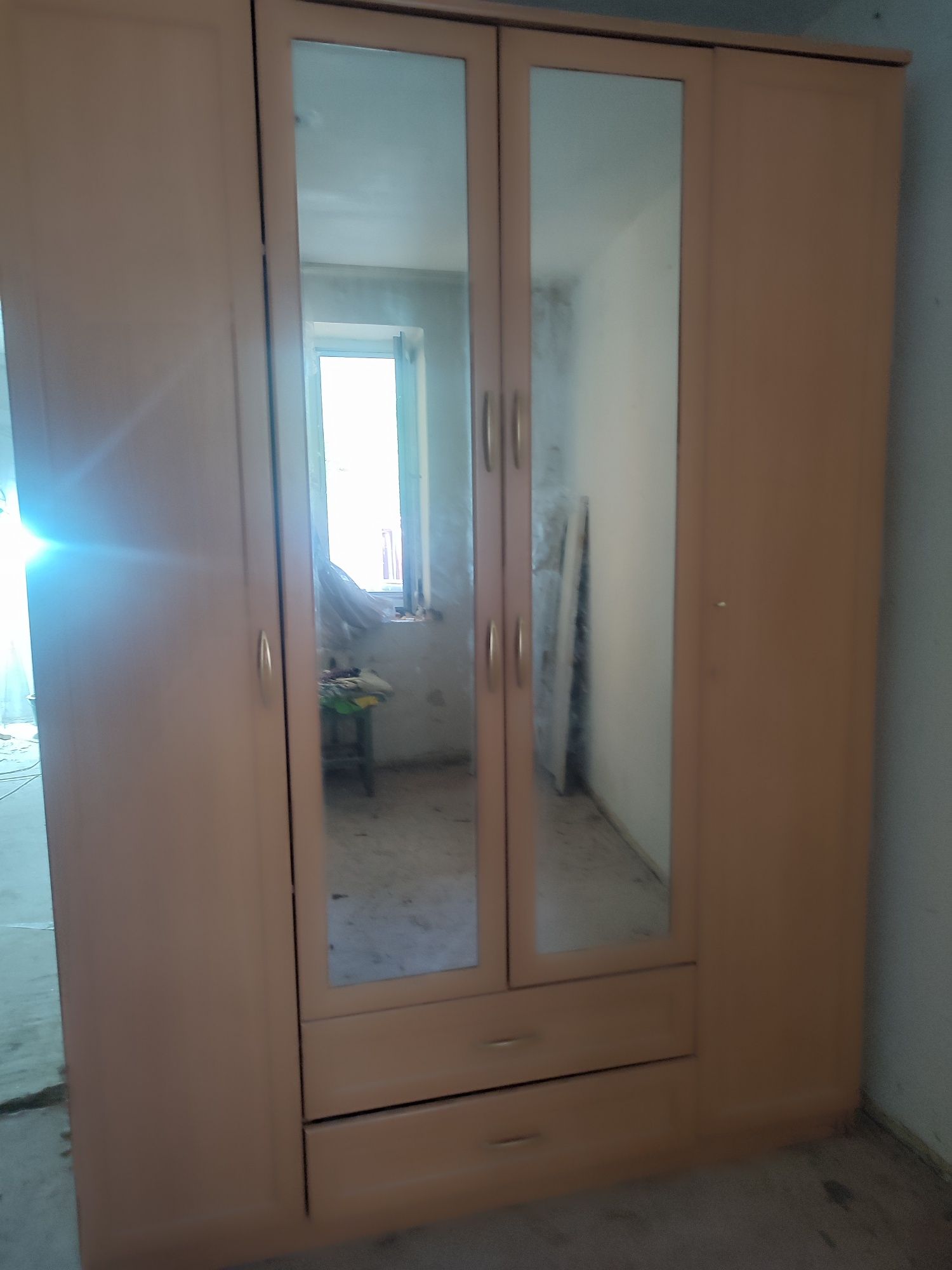 Продам шкаф, компьютерный стол