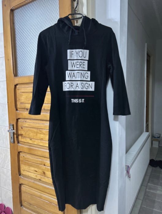 Rochii lungi foarte buna,L