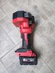 Mașină debitat tăiat tijă filetată metalică Milwaukee M18 Brushless