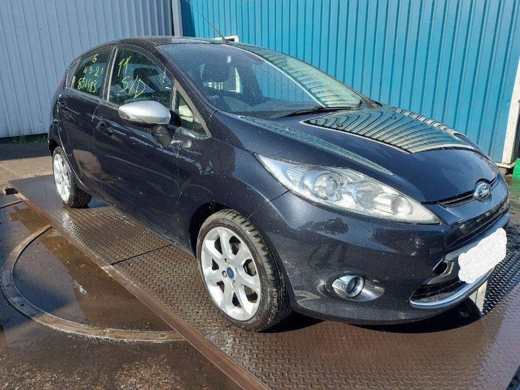 Praguri Ford Fiesta 6 2011 HATCHBACK 1.25 L