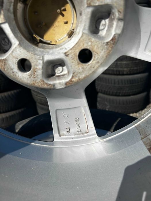 Anvelope iarna Pirelli 225 60 R16 + Optional Jante