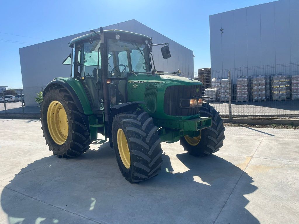 tractor  John deere 6420, 120 Cp , 2005