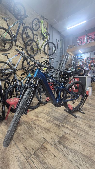 Bicicleta Cube E bike