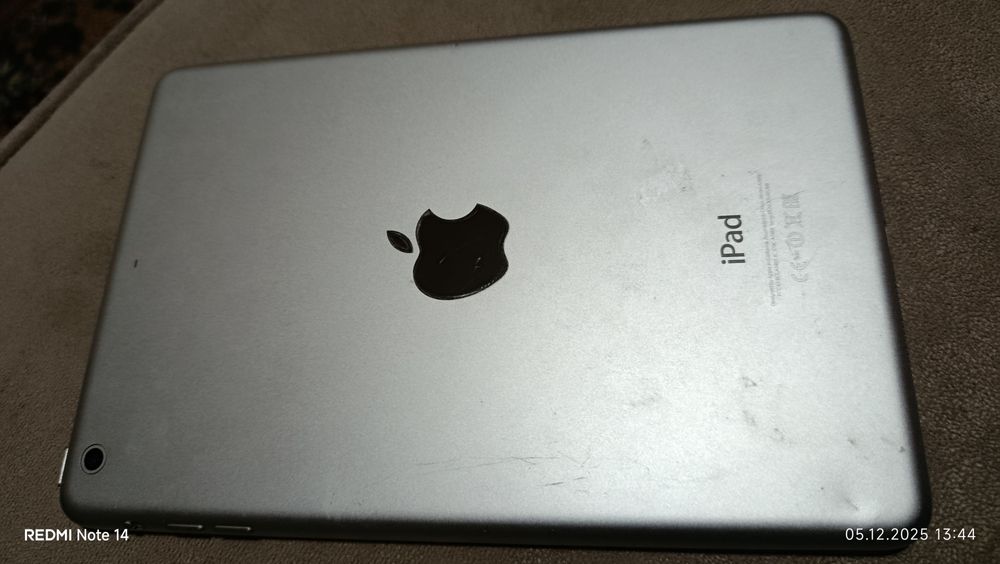 Планшет Айпад2 мини продам