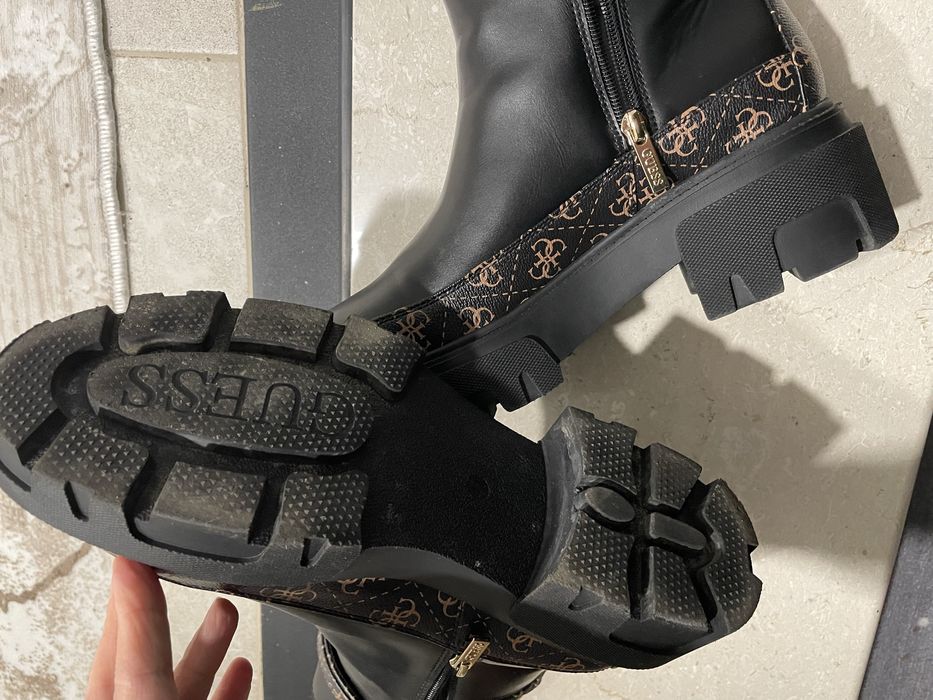 Боти  марка Guess