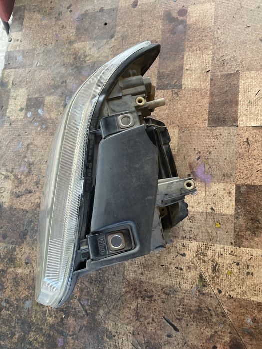 Десен фар за сеат ибиза кордоба