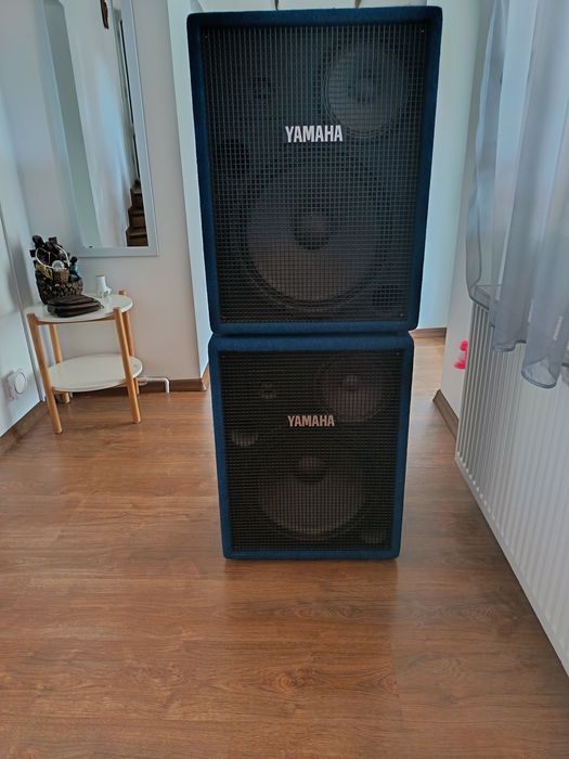 Boxe active 15" Yamaha 300 Watts