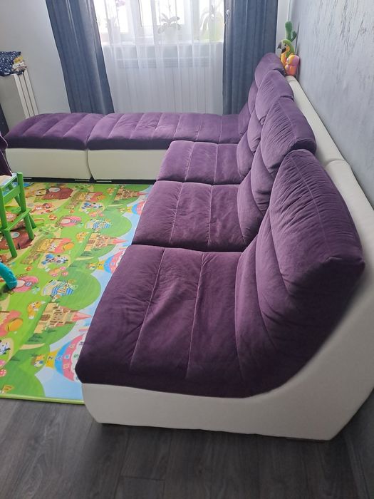 Canapea Staer, aproape noua.