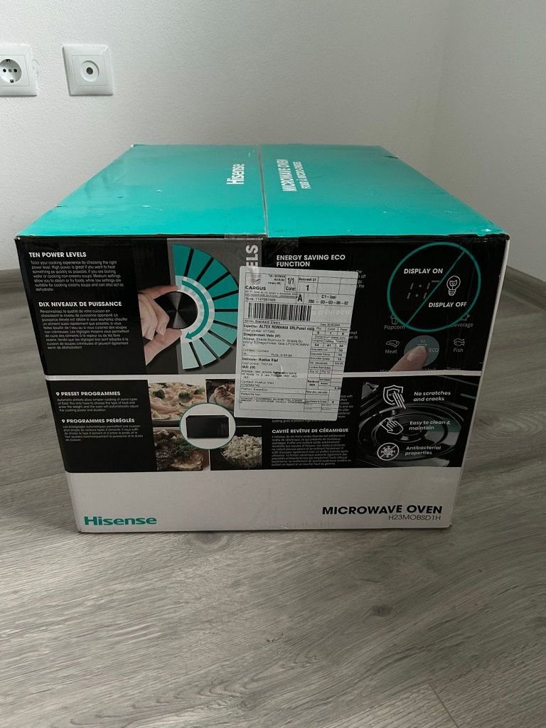 Cuptor cu microunde nou sigilat
