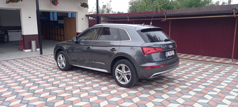 Audy Q5 2000 S Line4x4