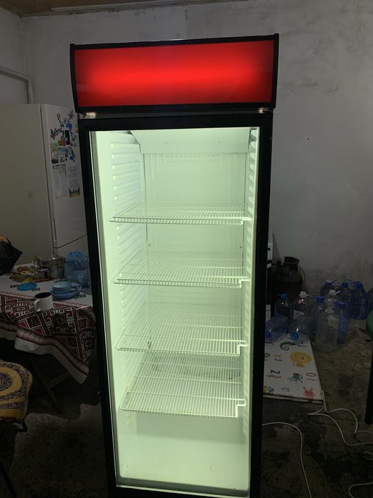 Ремонт холодильника / Холодильник / Ремонт