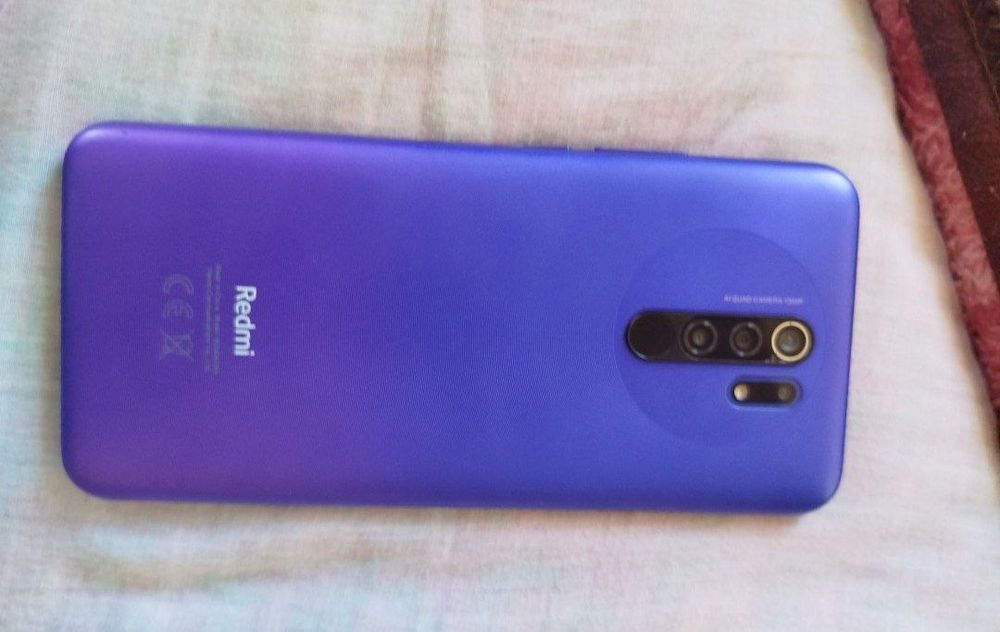 Redmi 9 4/64 +2 gb