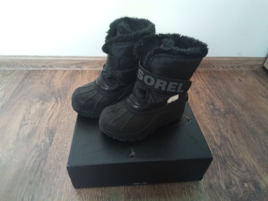 Детски зимни апрески,Sorel,, изключително запазени