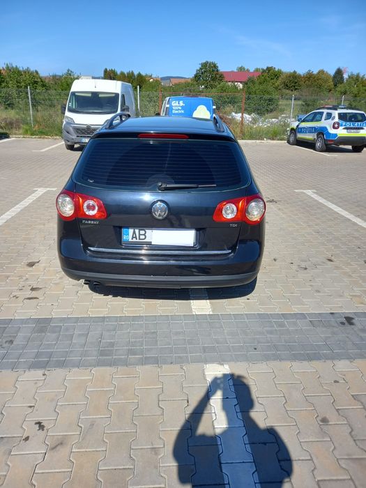 Vând Passat B 6, an 2006, 1,9 TDI, Dublu Climatronic, Km 372000,