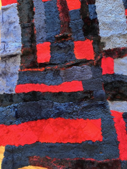 Продам декоративные панно из овечей шкуры  кожи