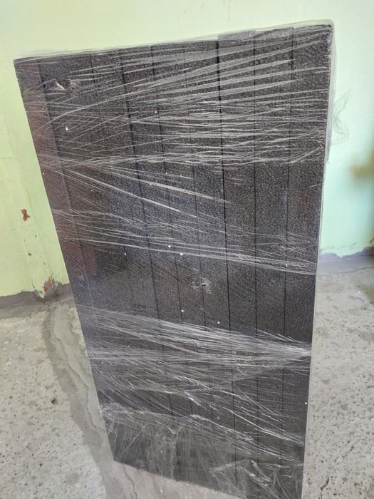 Polistiren expandat grafitat