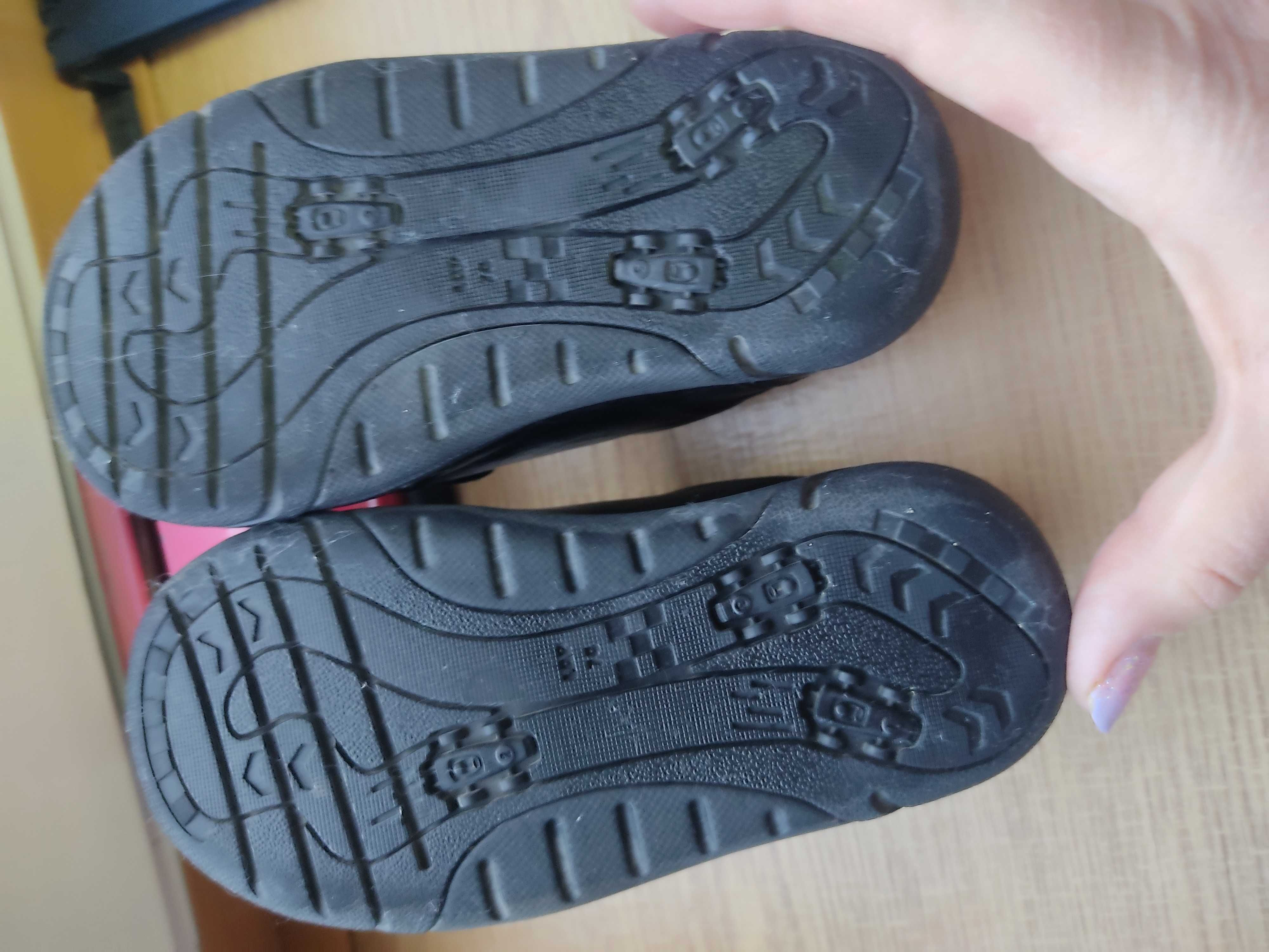 Детски обувки - маратонки Clarks