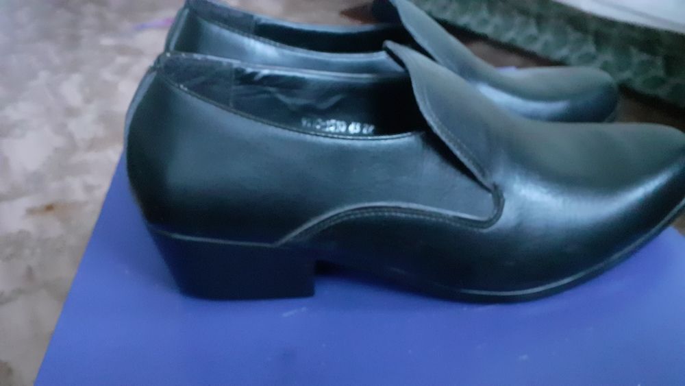 Туфли казачки новые