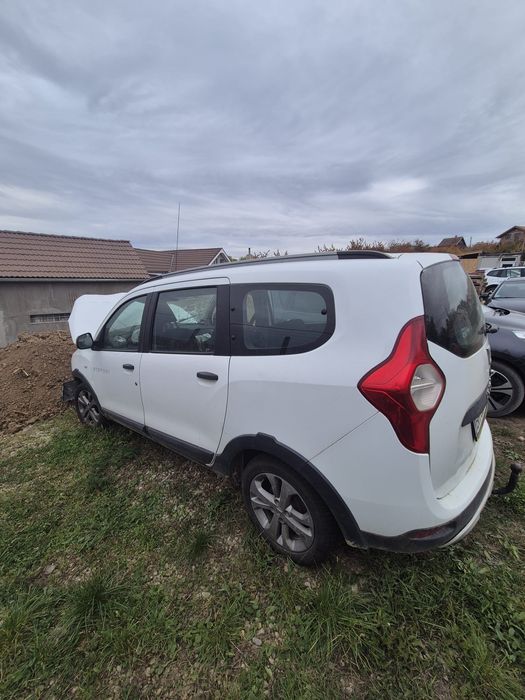 Dacia Lodgy Stepway 7 locuri 2021 1.3 tce 63.000 km Avariat
