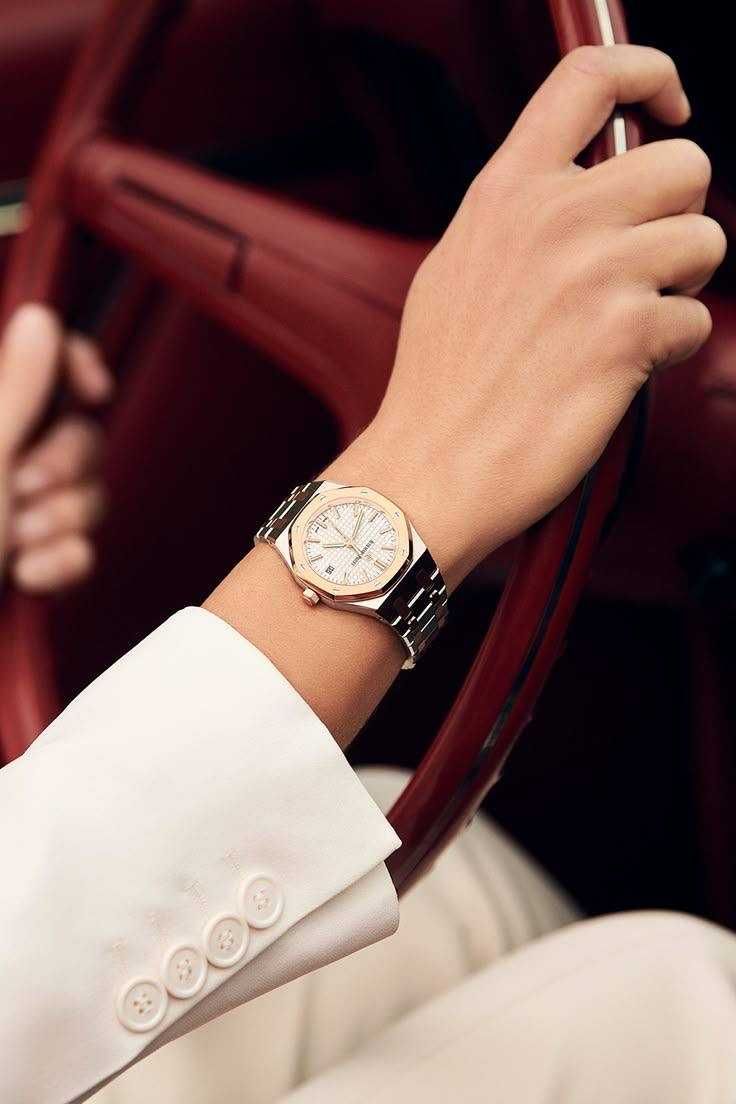 Audemars Piguet 33мм / Автоматичен механизъм / ДАМСКИ ЧАСОВНИК