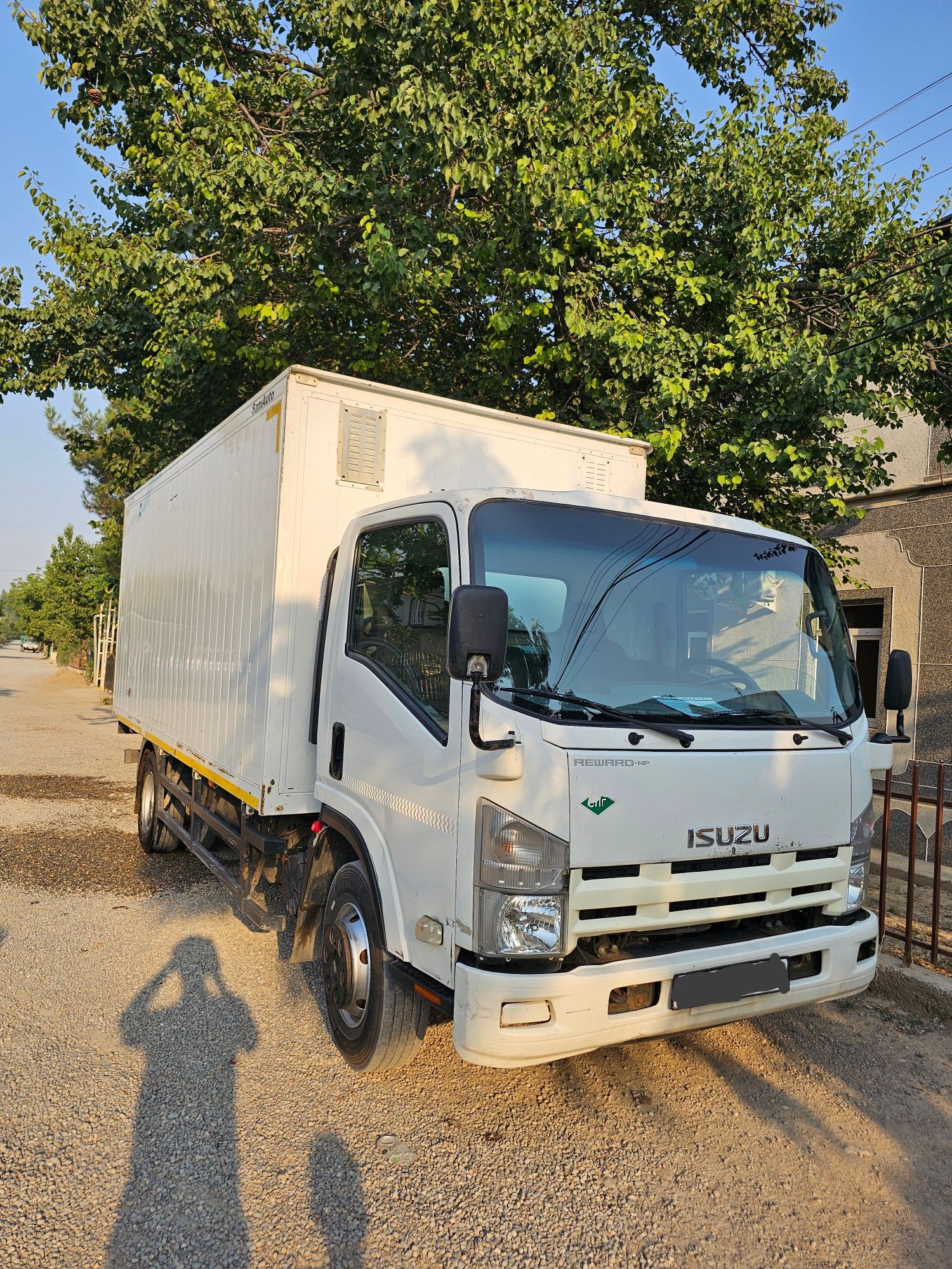 Isuzu sng zavodskoy