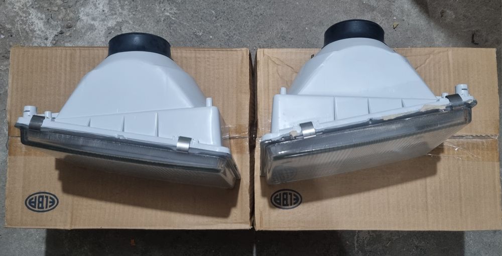 Faruri noi Dacia 1310 CN1