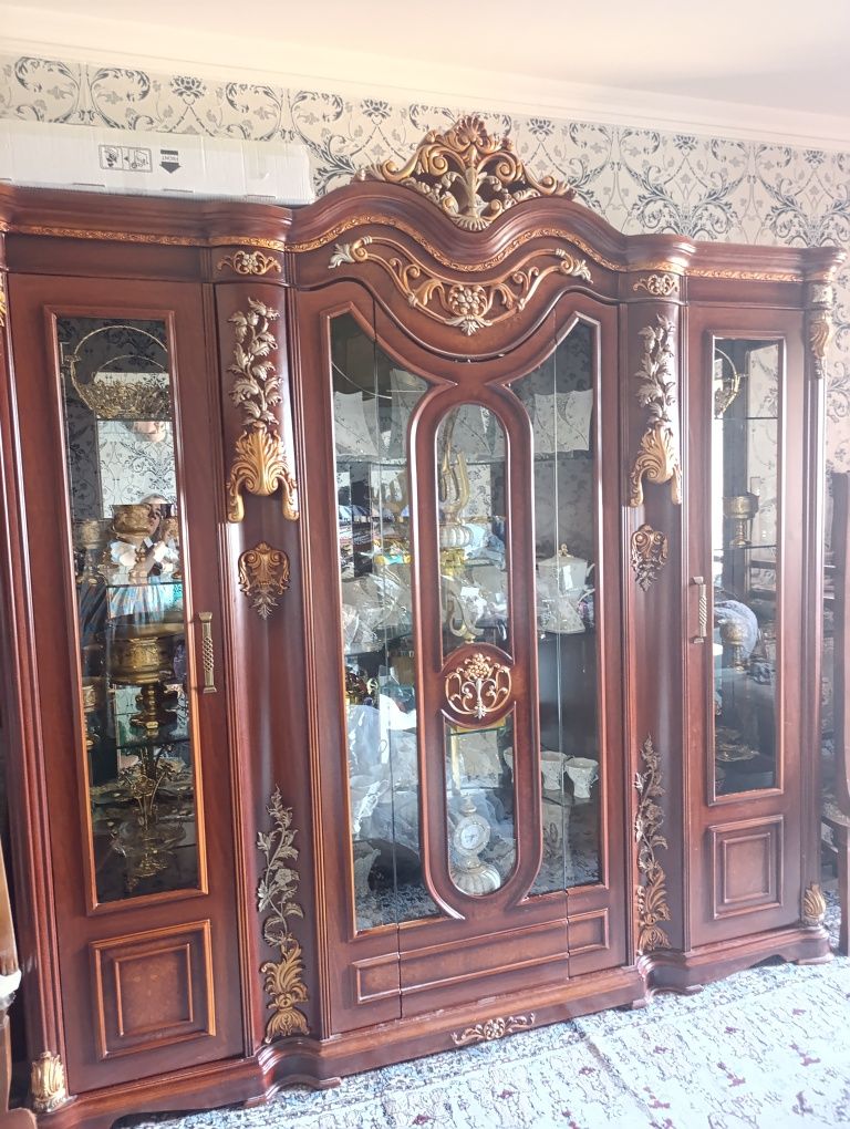 Xitoy Stenka sotiladi , Продается Китайская Мебел
