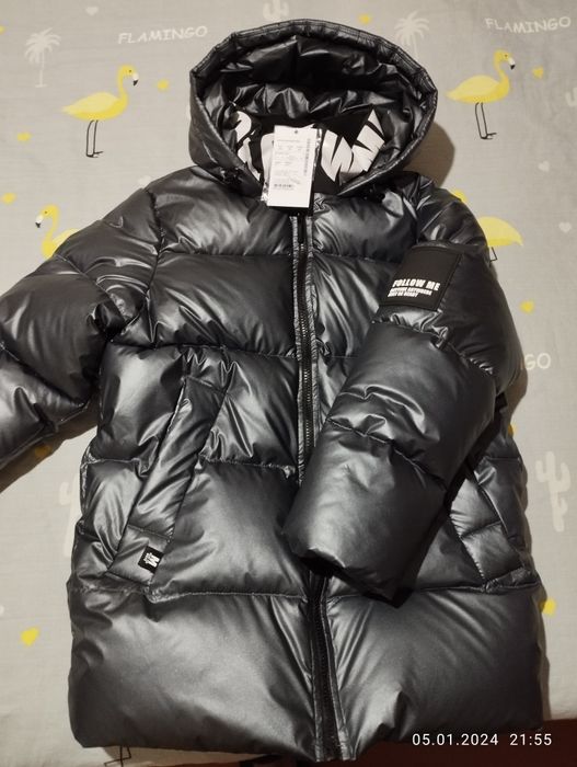 Куртку зимнюю на мальчика.