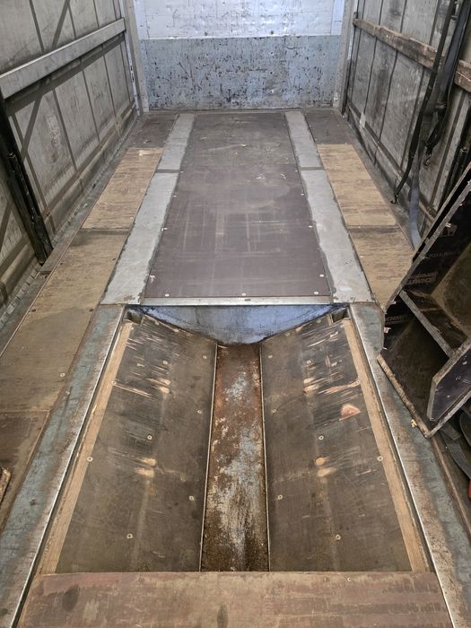 Vând ansamblu DAF + Remorcă Schmitz Coil-Liner