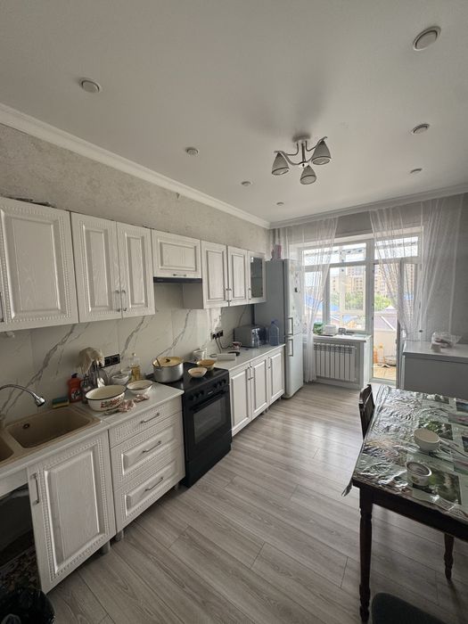 3 комнатная квартира центр новый ЖК возле 5 школы