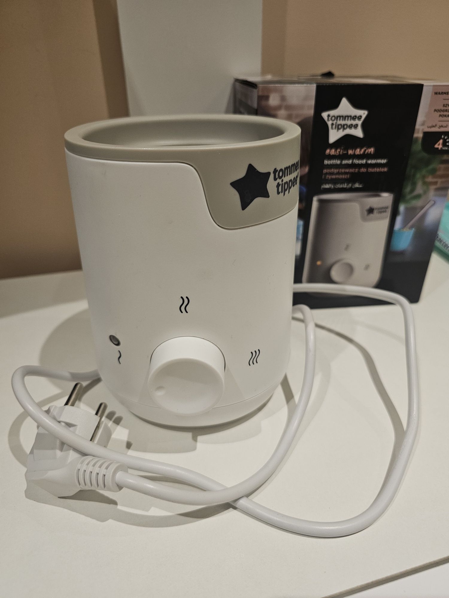 Tommee Tippee Easi-warm Електрически уред за затопляне на храна.