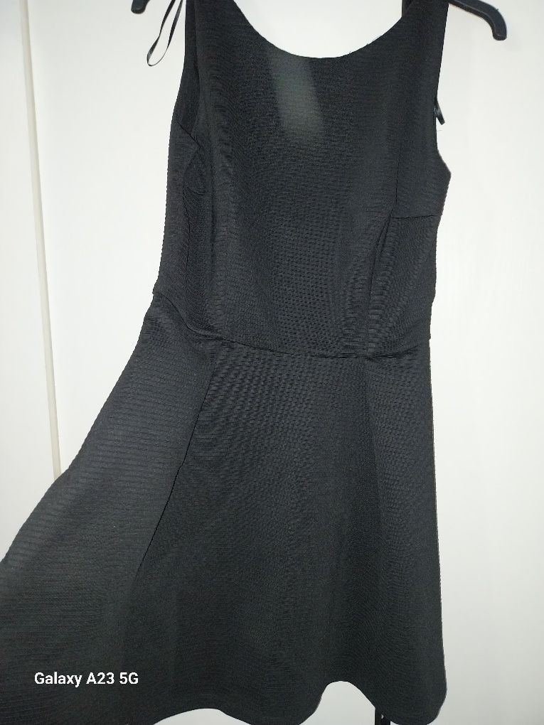 Rochie simpla mărimea 36