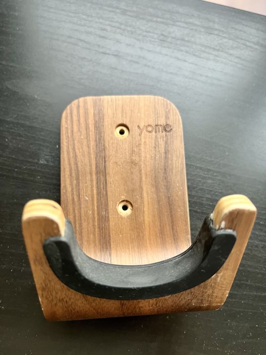 Suport de perete din lemn pt skateboard Yome